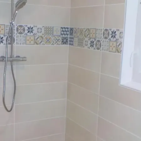 Losanjos Appartement *